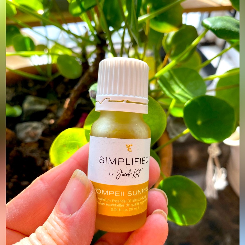 Pompeii Sunrise Essential Oil
